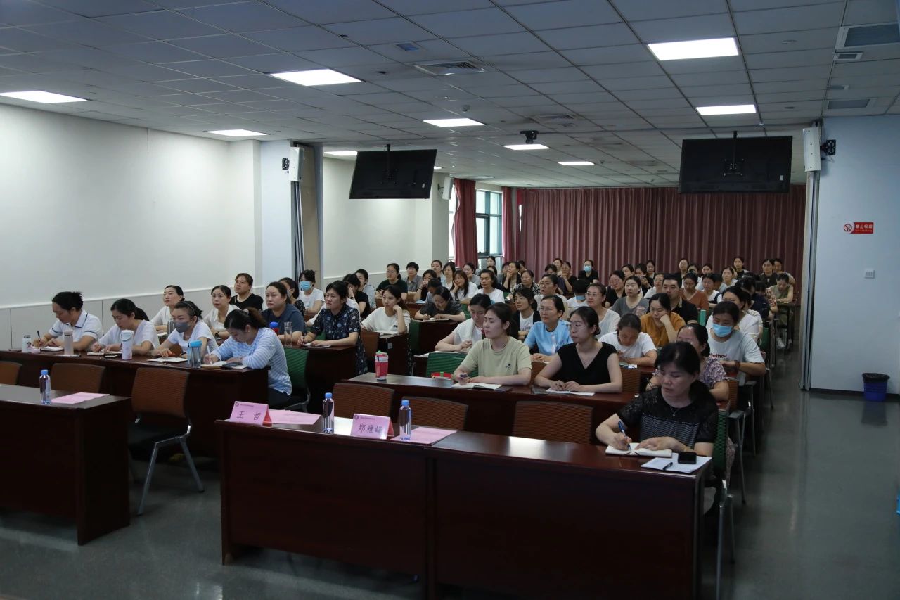 我院举办第四期以“护教协同”为支点撬动“妇幼+中医药”深度融合学术会议